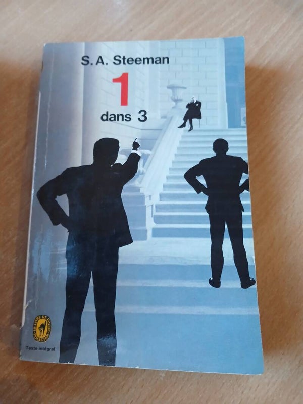 1  dans 3  - Stanislas andré  Steeman - Le livre de poche  - 1968