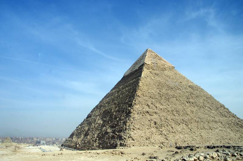The Great Pyramid of Giza, the Pyramid of the Sun in Teotihuacan, and the Mausoleum of the First Qin Emperor, highlighting the similarity in shape across different continents. 