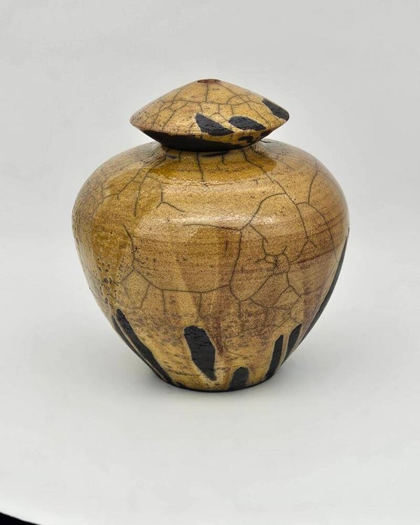Raku urn met ufo vaas-deksel