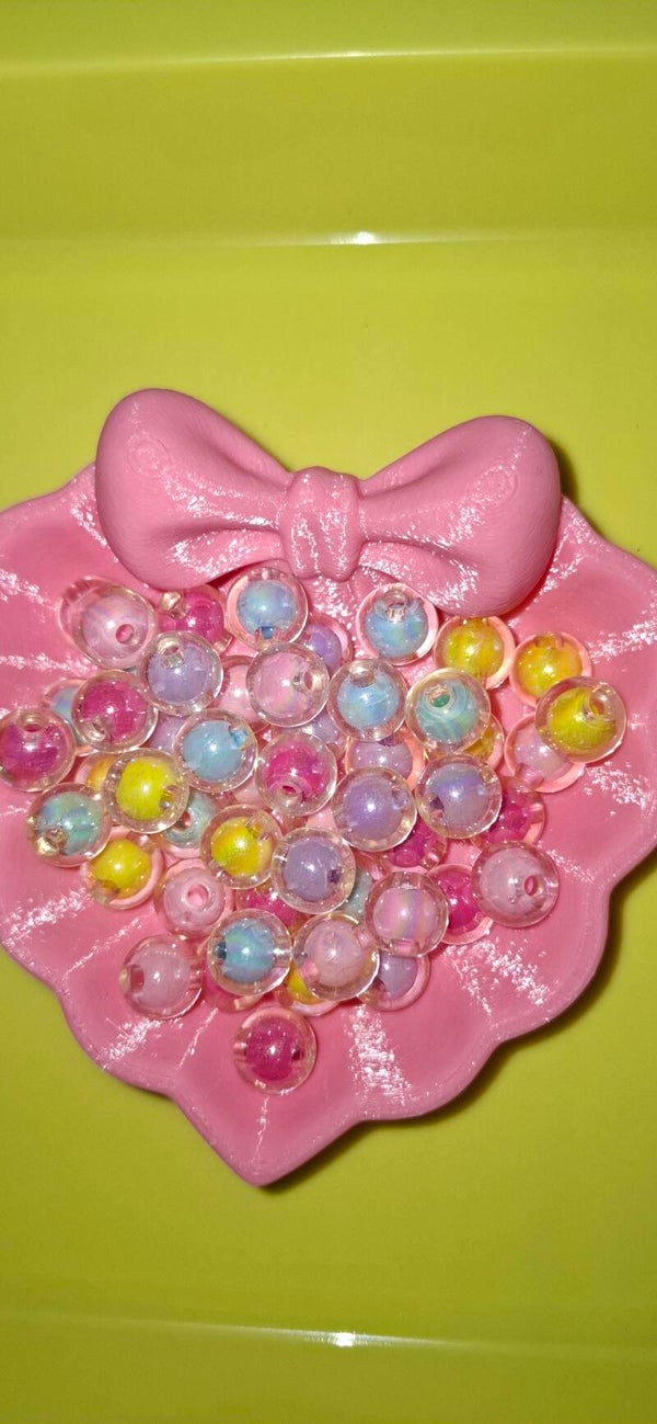 62. Perler m/ farget kjerne