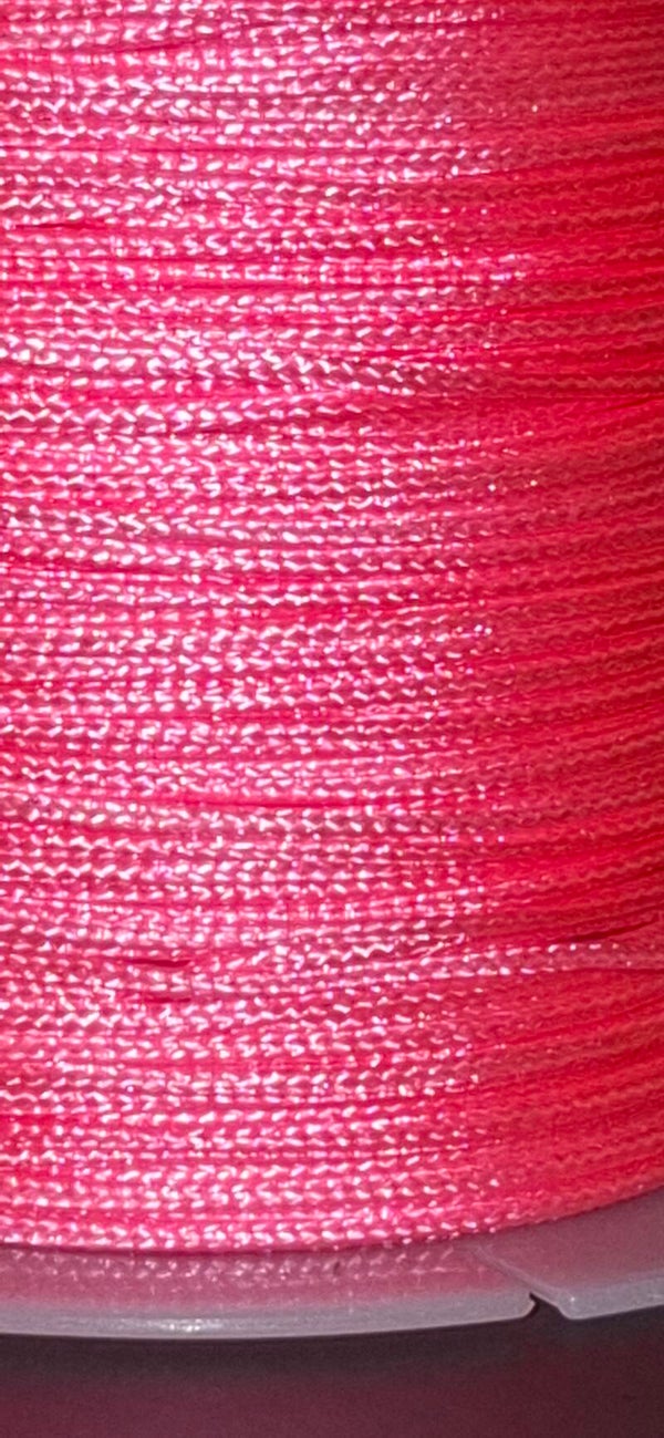 135. Rosa lys perletråd