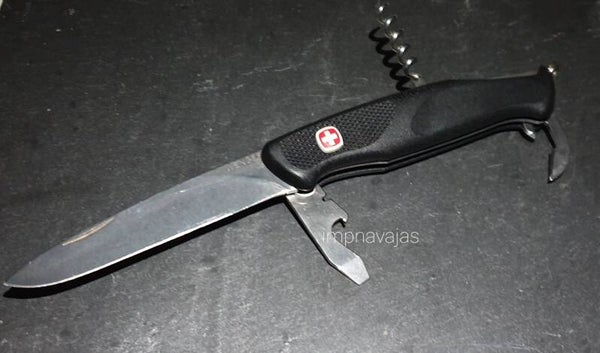 D11 - Wenger Ranger 68