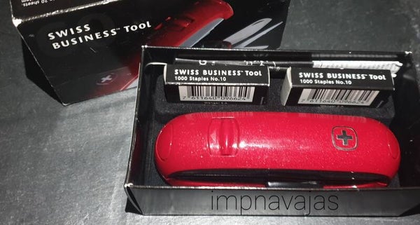 I04 - Wenger SwissBusiness Tool Roja Nueva
