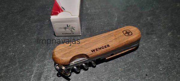L12 - Wenger EvoWood 14