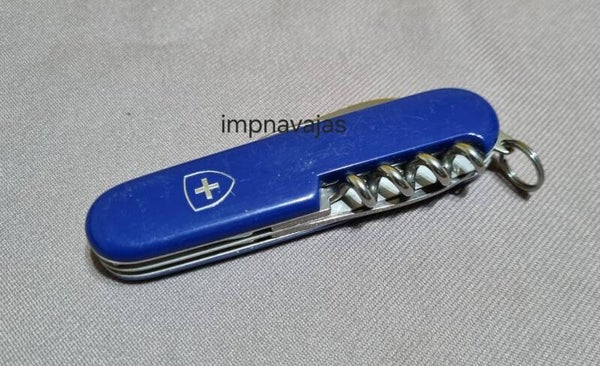Q13 - Victorinox Biral Azul