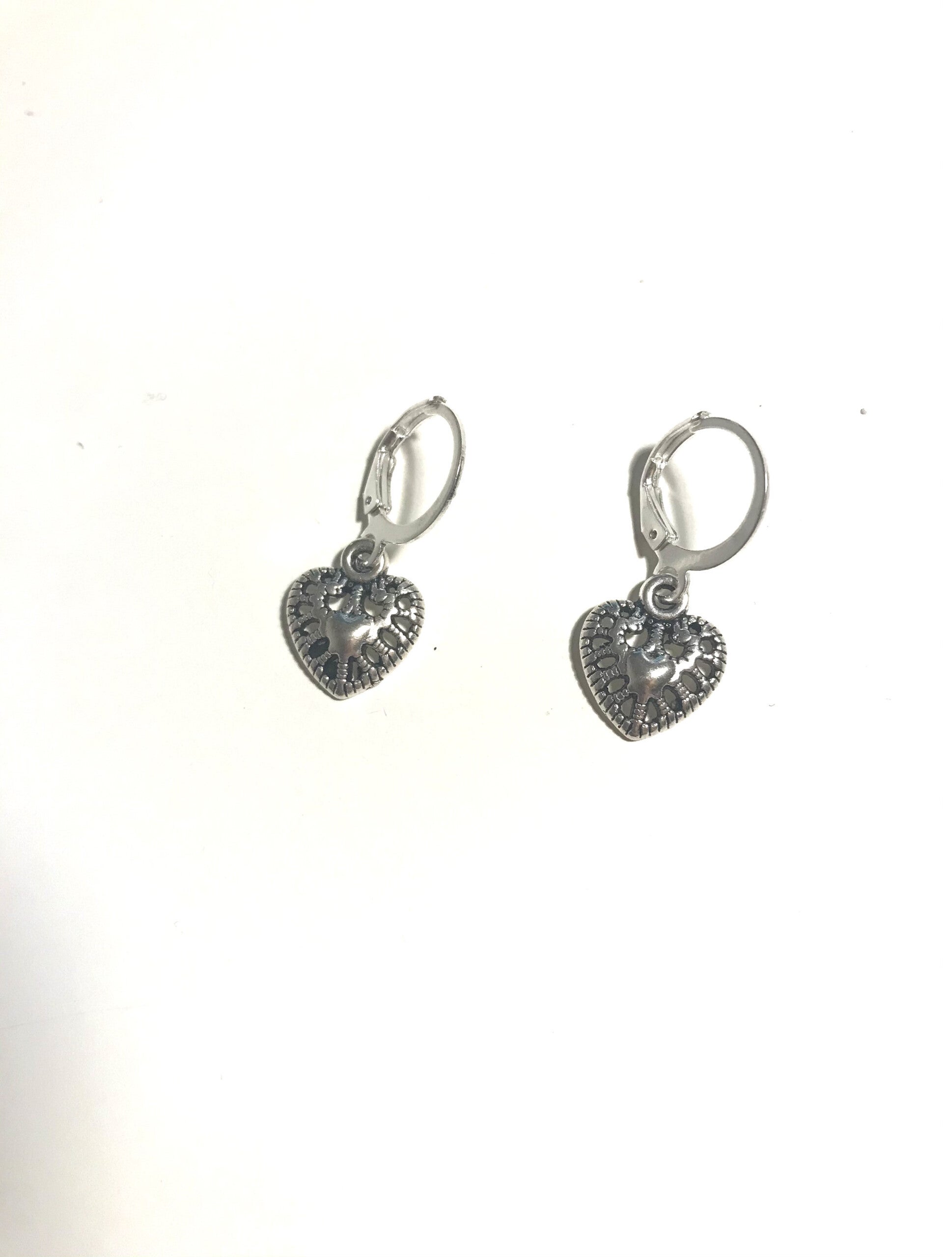 hart earrings