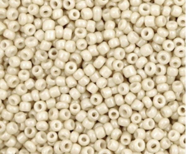 beige kralen 2mm