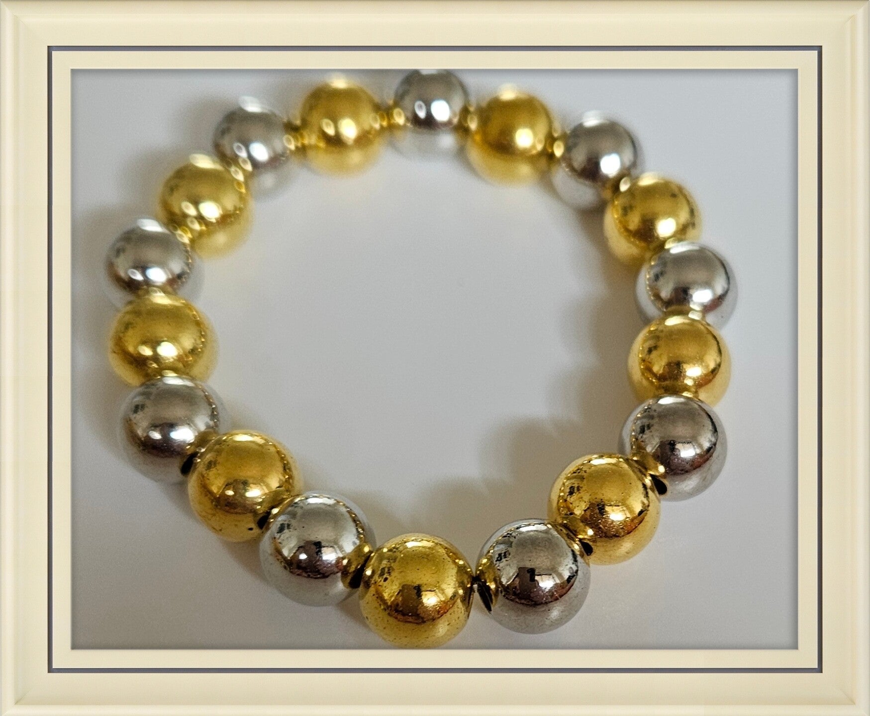 Gold Plain Bracelet