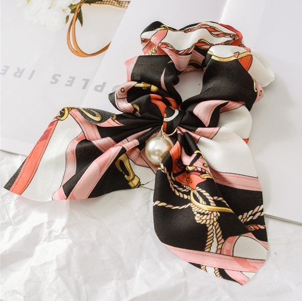 Big Bowknot Scrunchie with Pearl "Pink/Black/White"