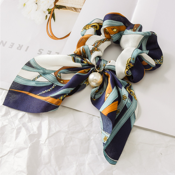 Big Bowknot Scrunchie with Pearl "White/Blue"