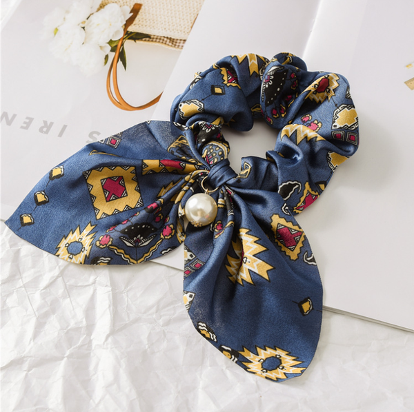 Big Bowknot Scrunchie with Pearl