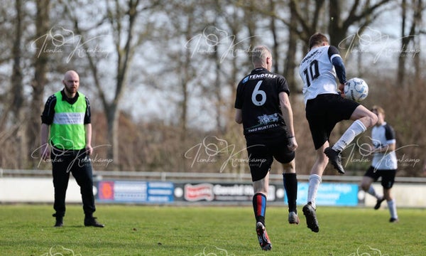 Voetbal wedstrijd 1-3-2026