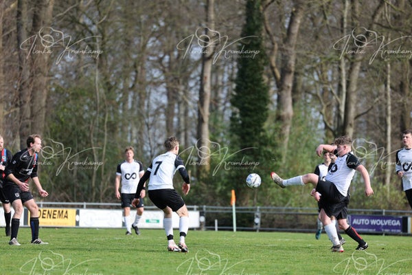 Voetbal wedstrijd 1-3-2026