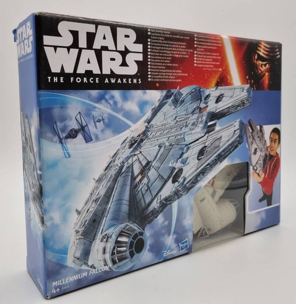 Hasbro - Star Wars - The Force Awakens - Millennium Falcon