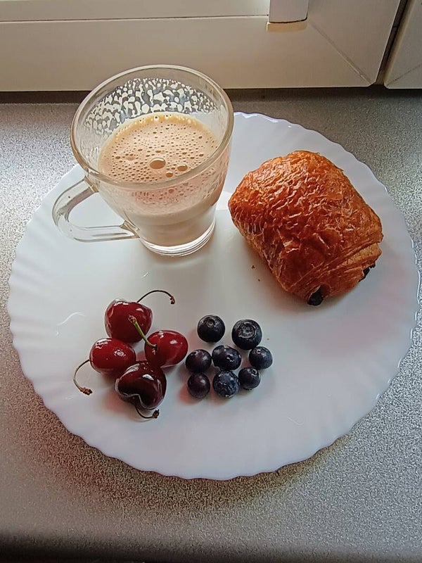 B& Breakfast light1