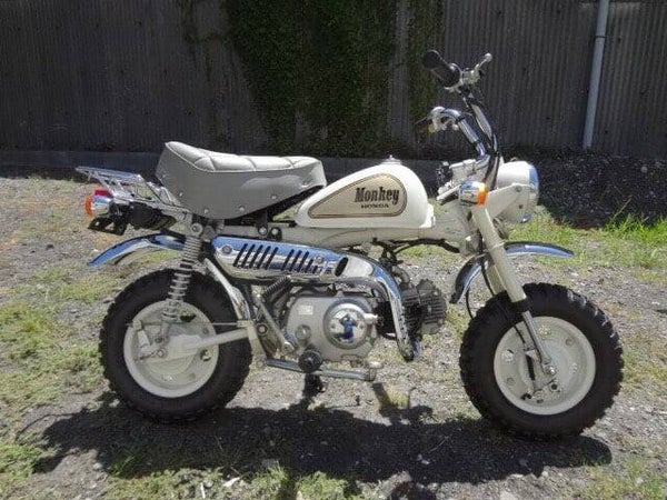 Honda Monkey White Special NEW