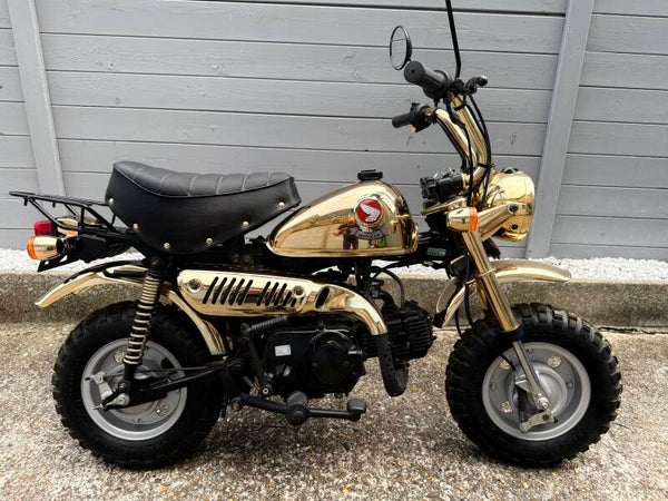 Honda Monkey Gold NEW