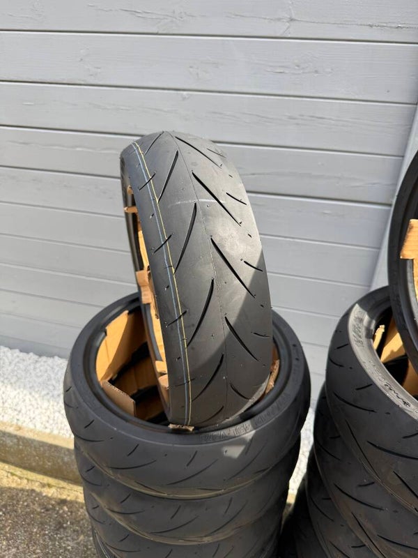 Falcon F60 Tire 110/60-12