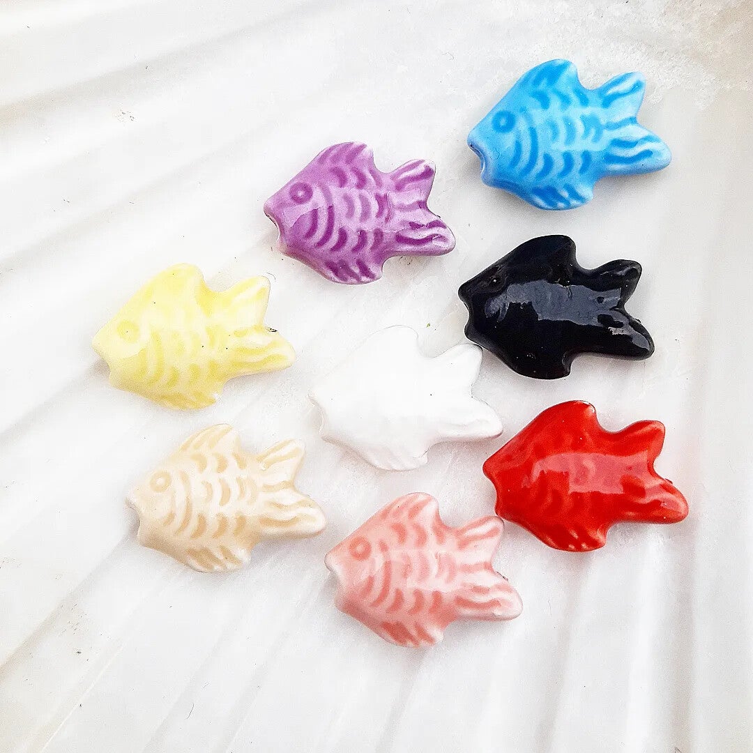 Keramiek kraal, visje 2