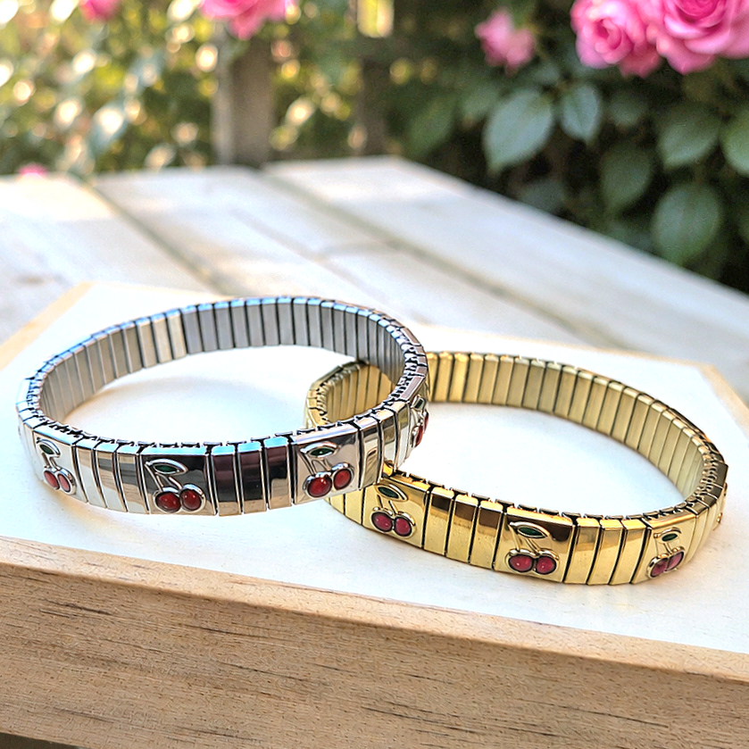 Rvs cherry stretch armband