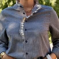 Chemise vichy à dentelle bleue