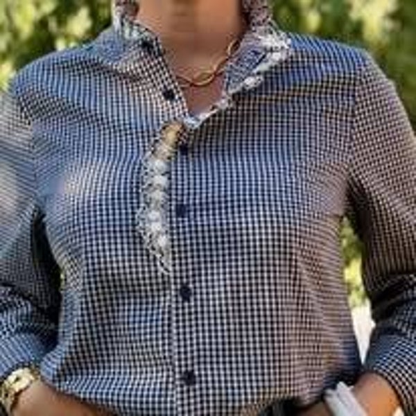 Chemise vichy à dentelle bleue