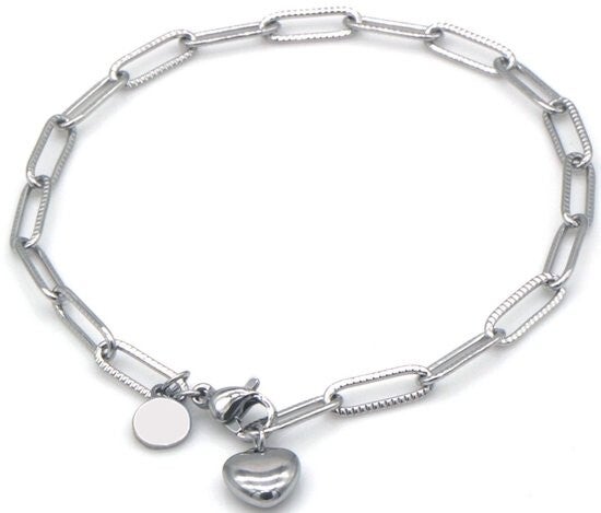 Armbandje met hartje