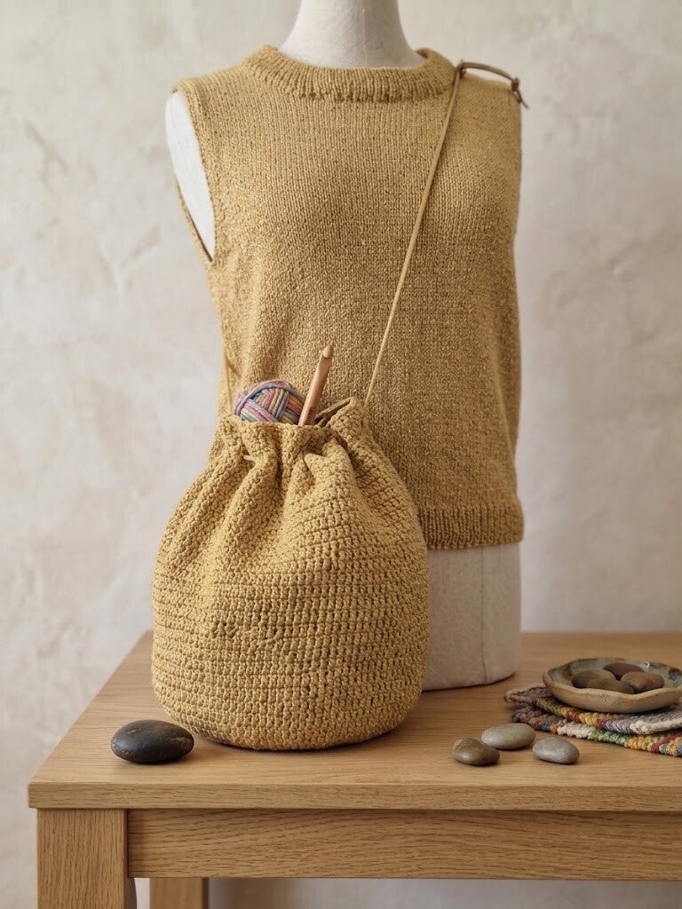 Gebreide Top met Subtiele Glitter - Warm Gold