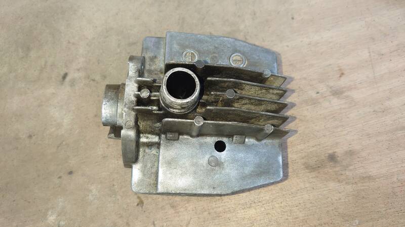 Hercules M2 Zylinder vorher unten