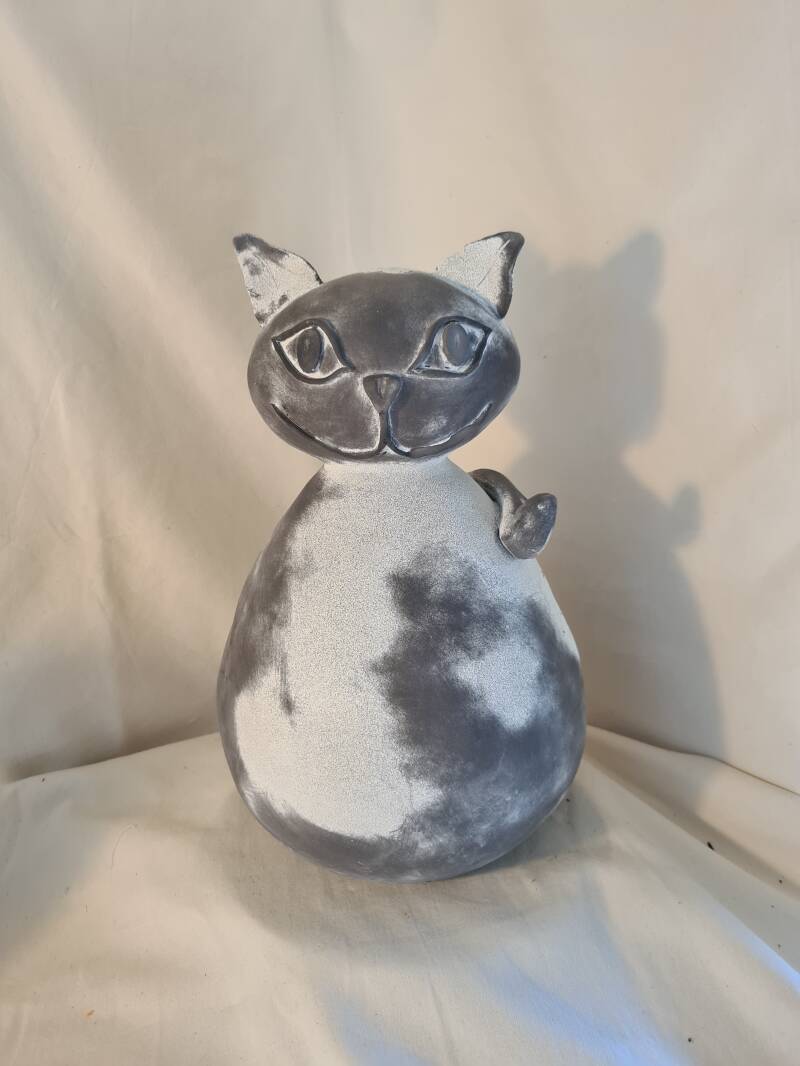 Beeld kat van keramiek