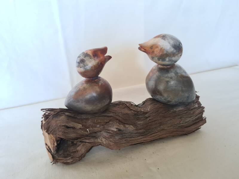 saggar beeldengroep eendjes van keramiek