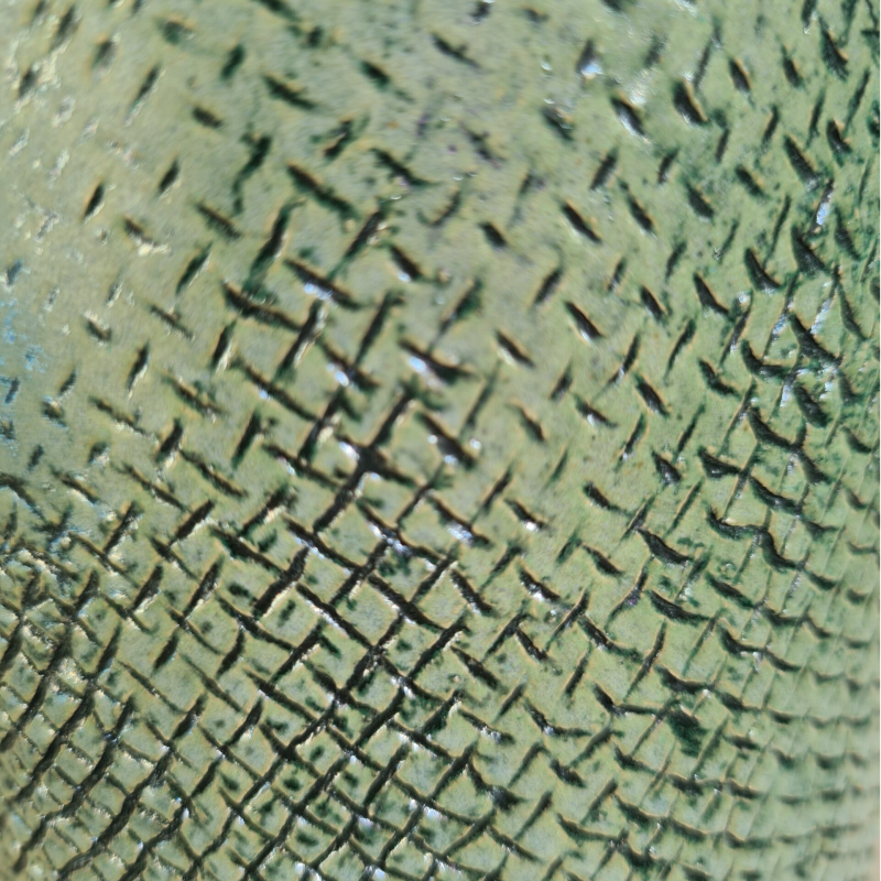 decoratieve keramische handgemaakte groene vaas van keramiek