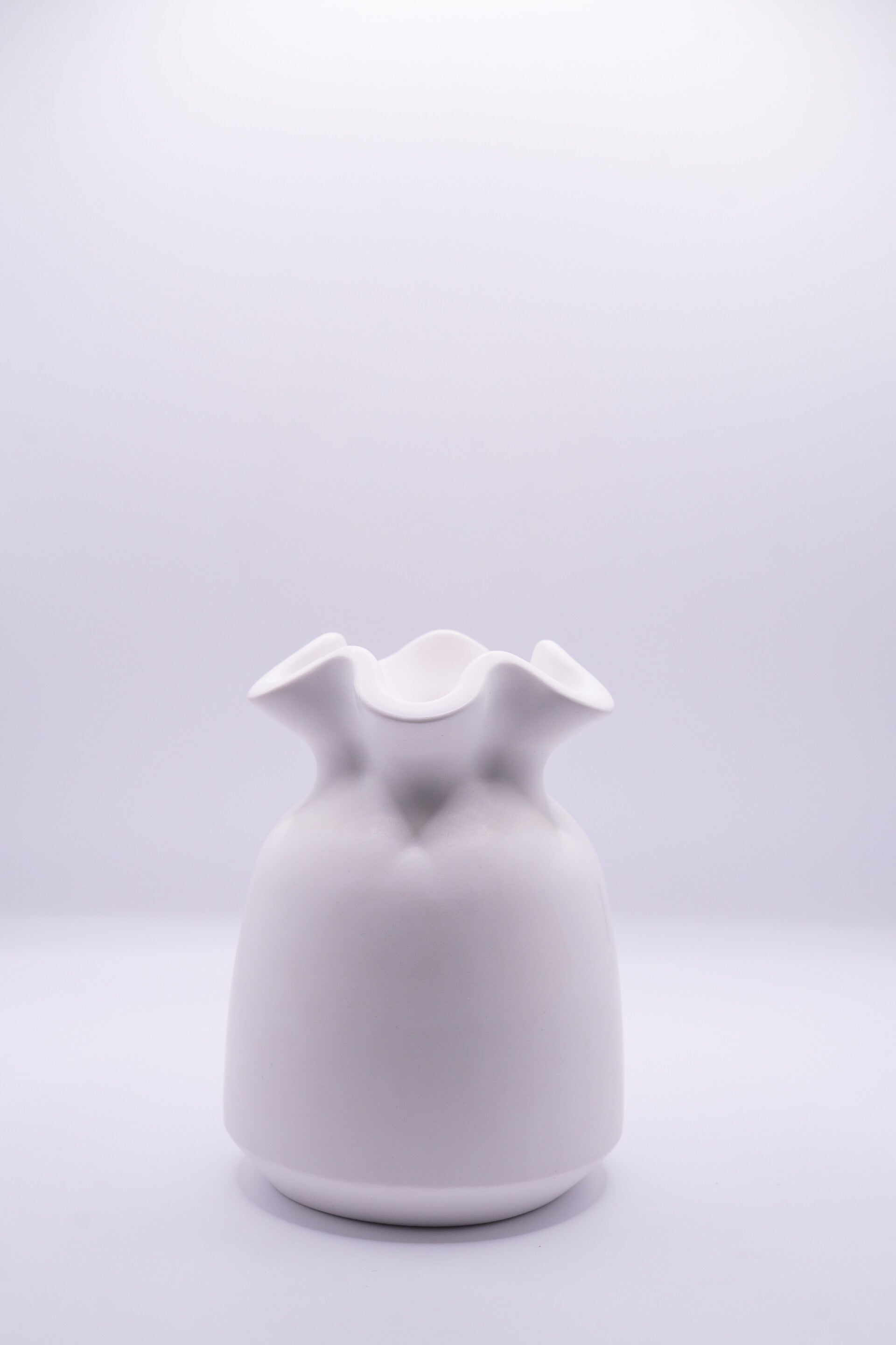 White - dinner candle holder / small vase