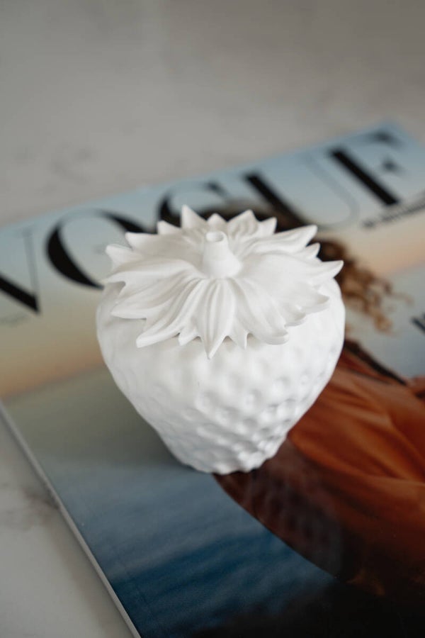 White - Strawberry