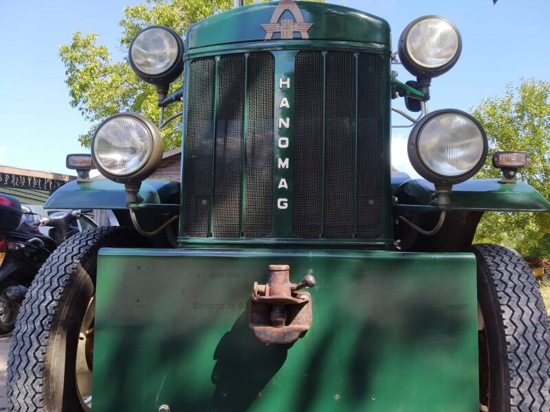 hanomag-front-standard.jpg