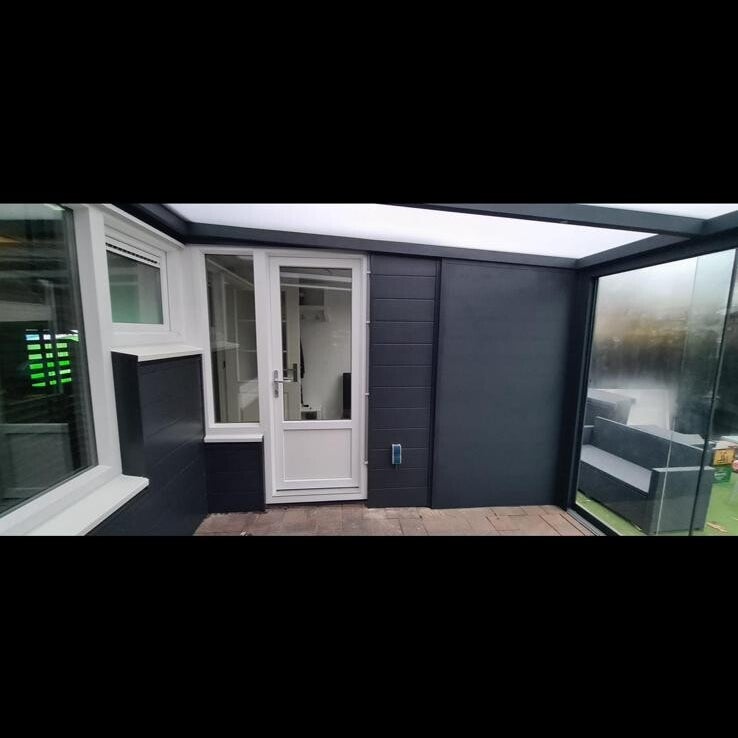 Aanbouw: renovatie rond kozijnen en deur