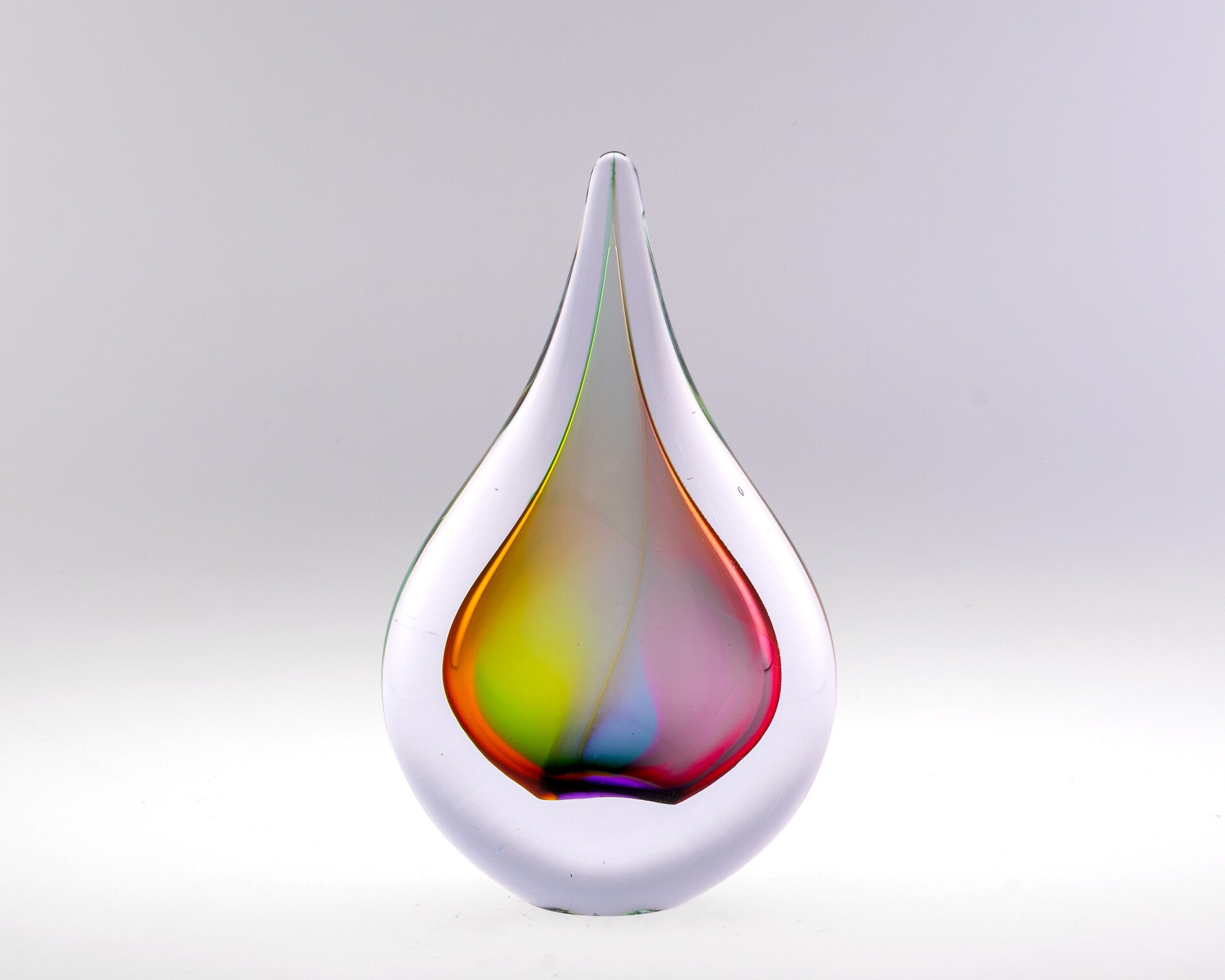 Druppels; driehoekig in diverse kleuren (14cm)