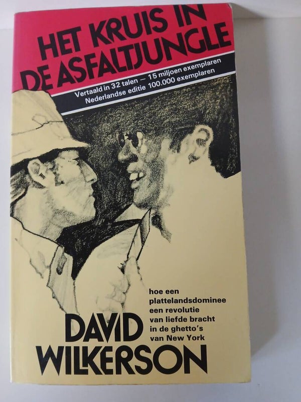 Pocket boekje: Het kruis in de Asfaltjungle. Schrijver: david Wilkerson met John & Elizabeth Sherrill