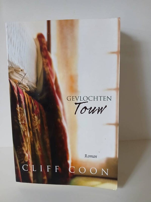 Gevlochten Touw. Schrijver: Cliff Coon