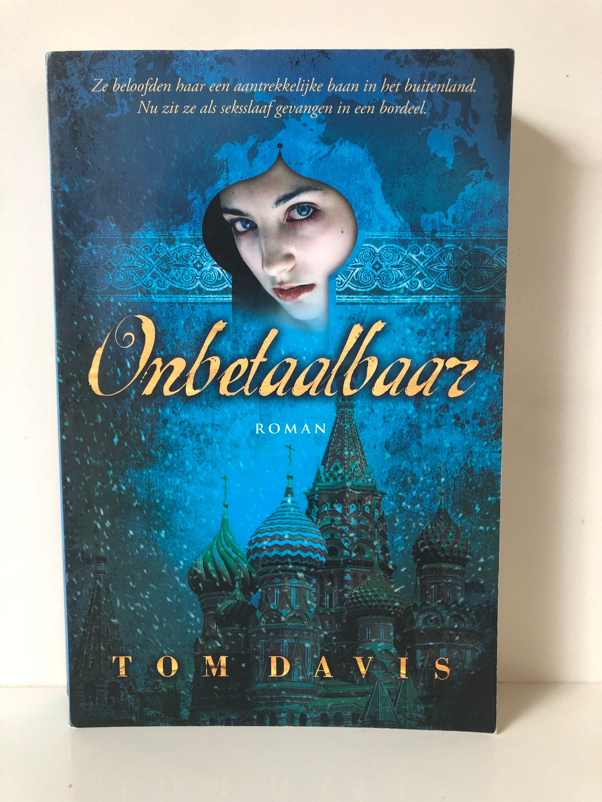 Onbetaalbaar. Schrijver: Tom Davis