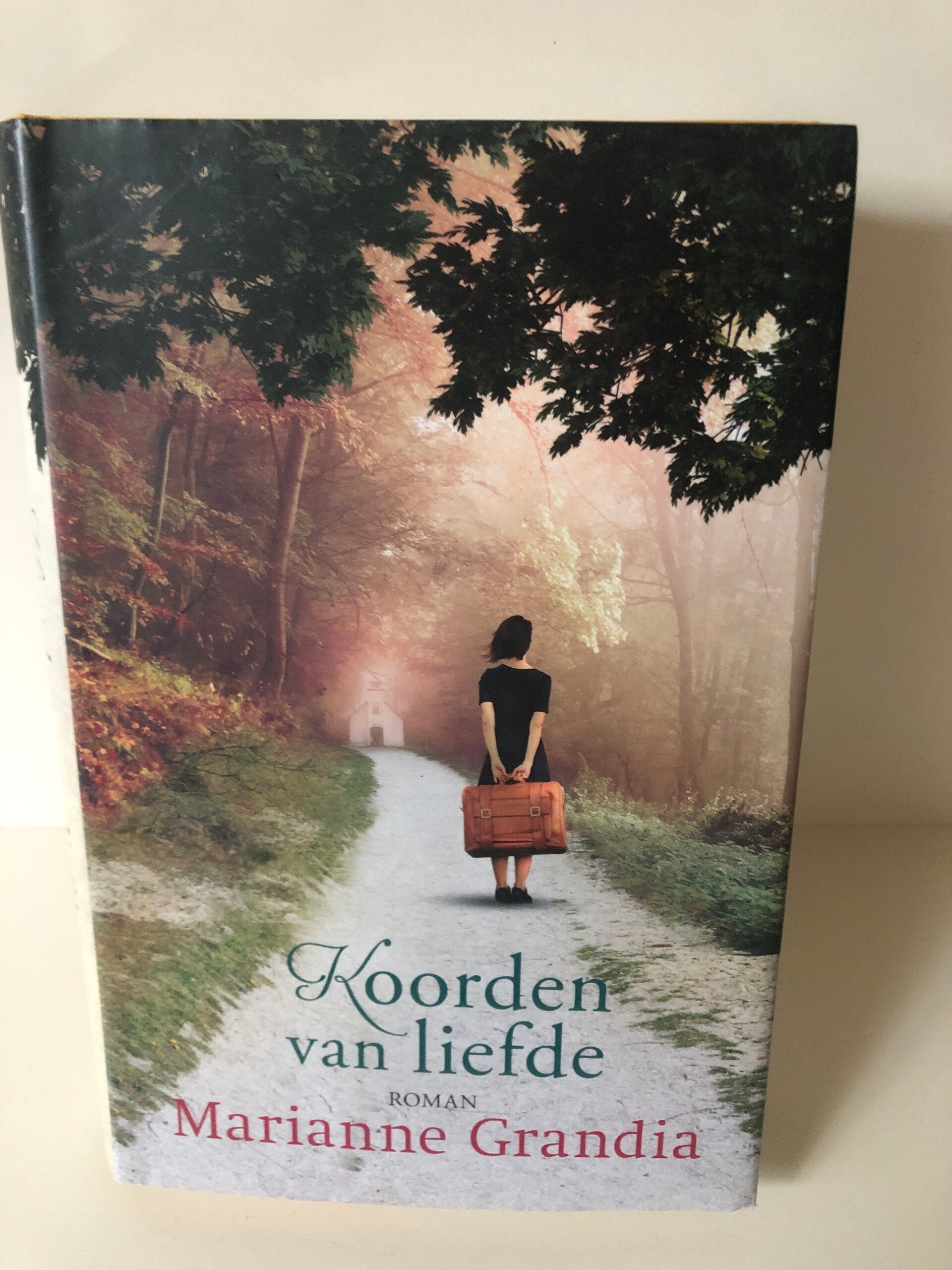 Koorden van liefde. Schrijver Marianne Grandia