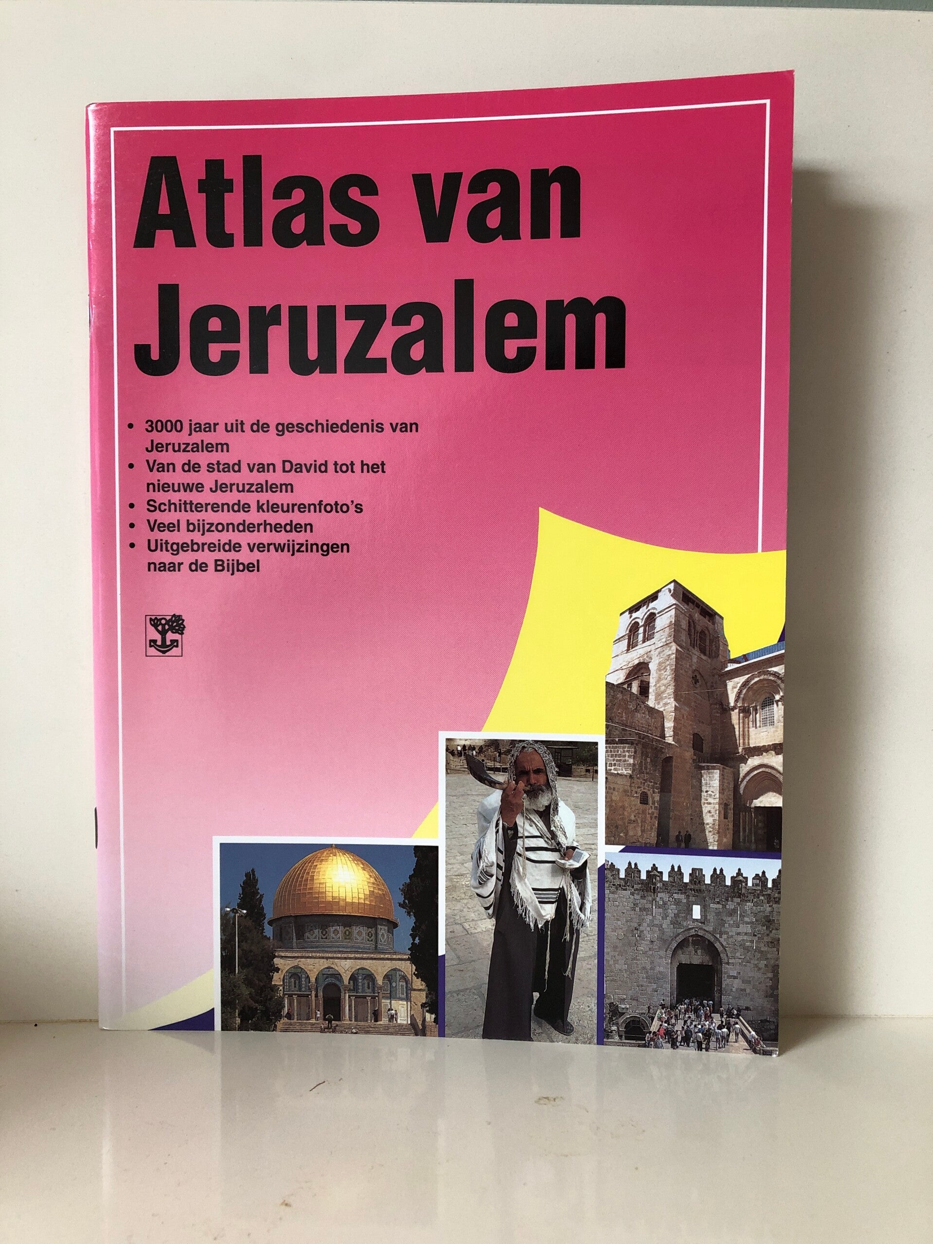 Nieuw: Atlas van Jeruzalem.