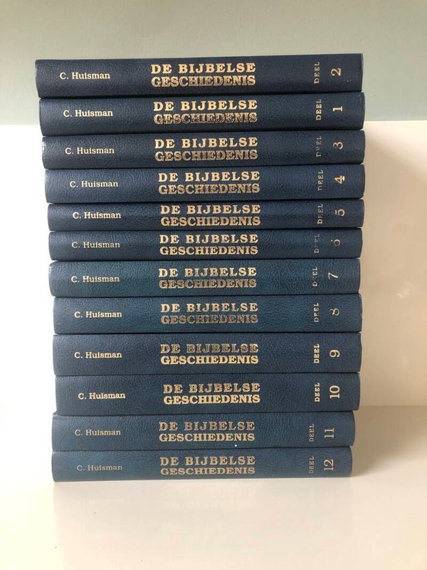 12delen Bijbelse geschiedenis met vragen en antwoorden.  Schrijver: C. Huisman