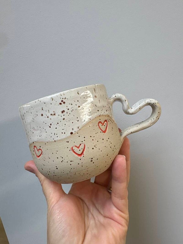 Grande tasse anse cœur