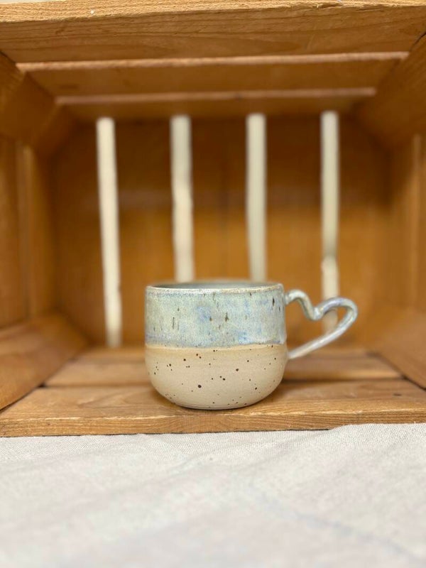 Tasse à café anse coeur