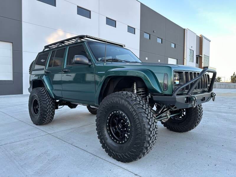 2001 Jeep Cherokee XJ Forest Green | Hazard Buildz