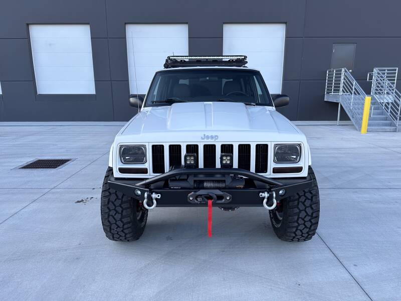XJ 外装 1999 Jeep Cherokee XJ Classic | Hazard Buildz