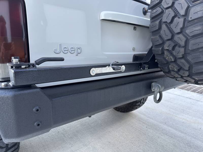 1999 Jeep Cherokee XJ Classic | Hazard Buildz