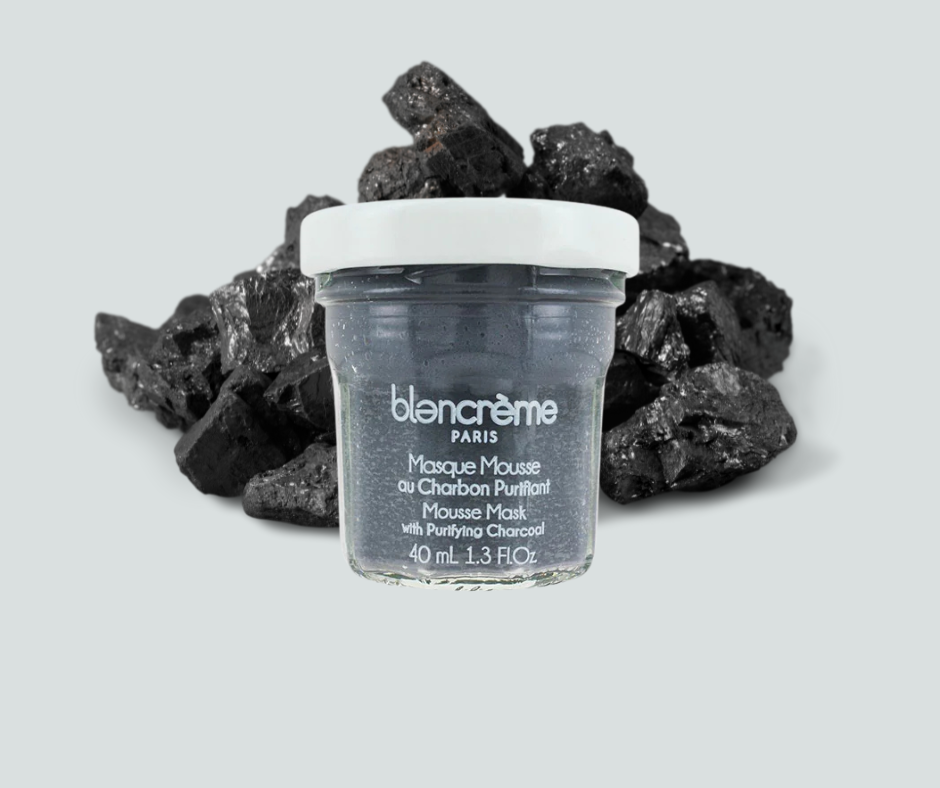 Masker met Houtskool