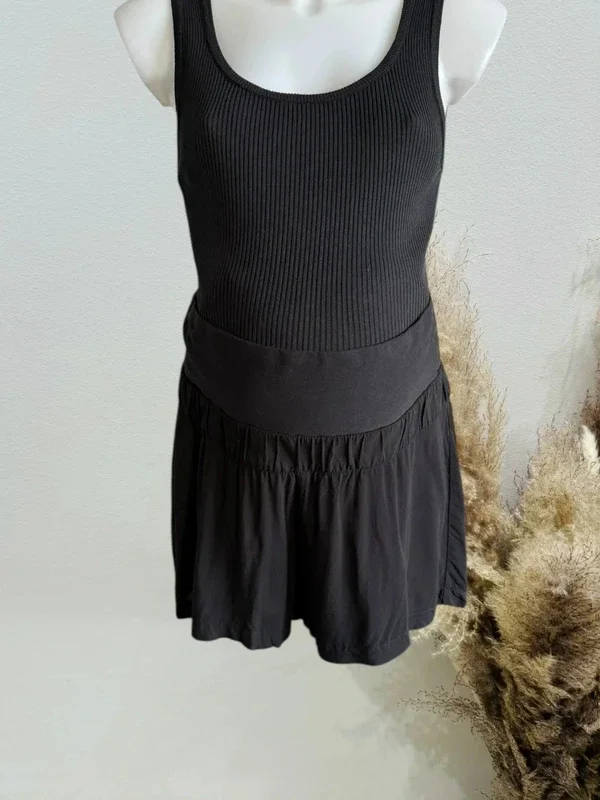 Short fluide noir de grossesse T38/M h&m mama